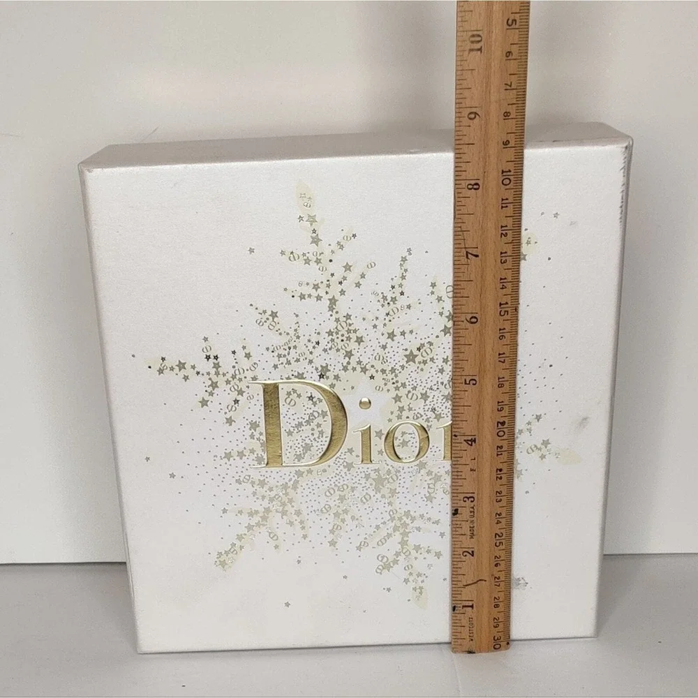 Christian Dior‎ Christmas Snowflake Winter White and Metallic Gold Gift Box